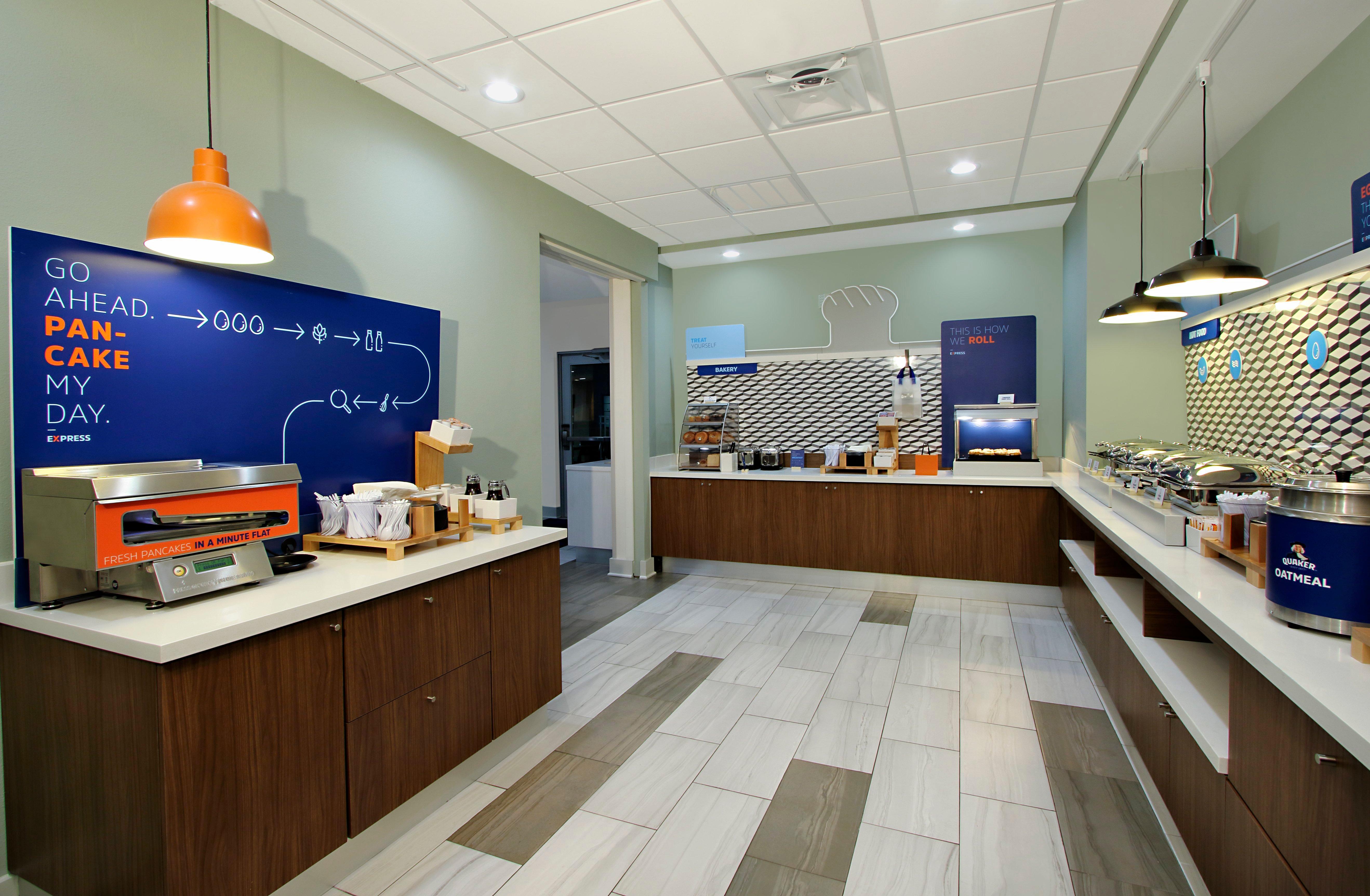 Holiday Inn Express & Suites - Lake Charles South Casino Area By Ihg Eksteriør bilde