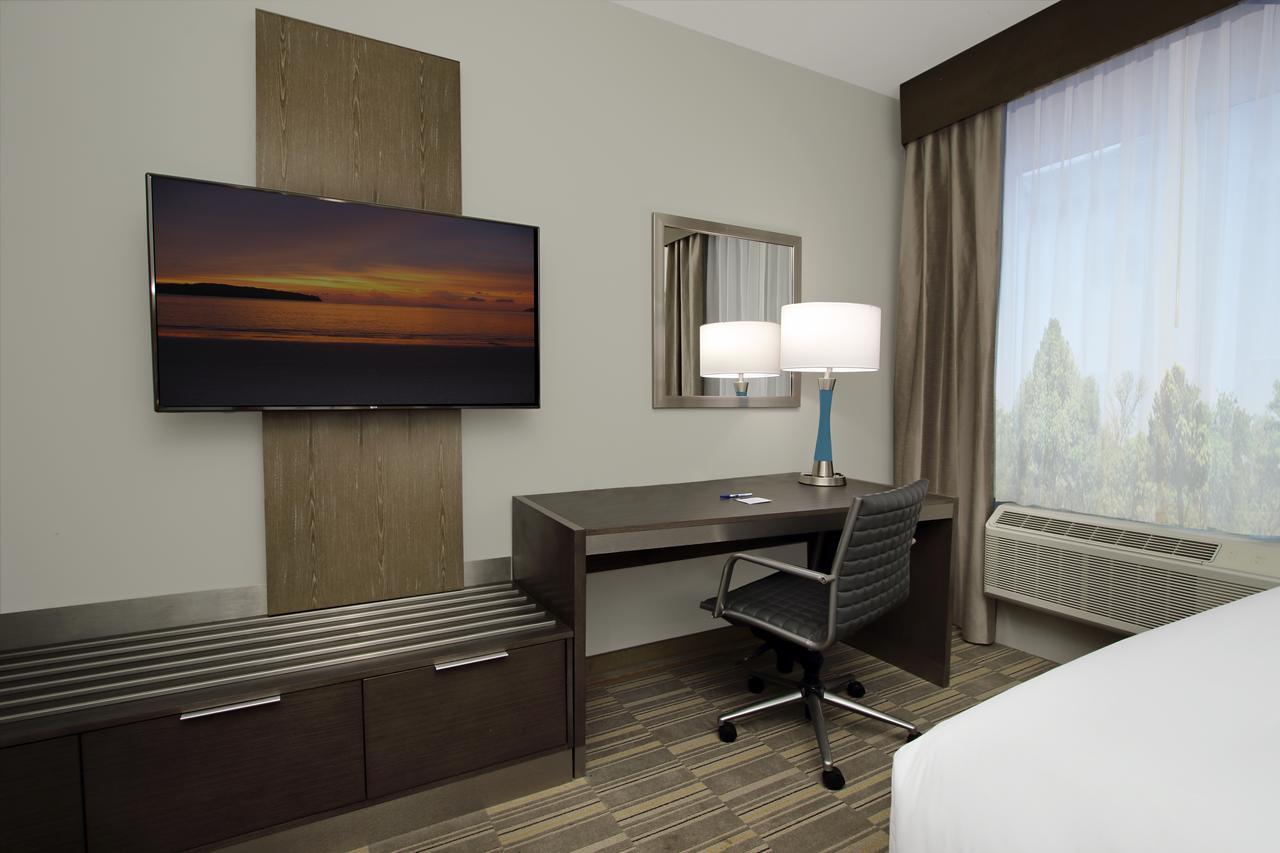 Holiday Inn Express & Suites - Lake Charles South Casino Area By Ihg Eksteriør bilde